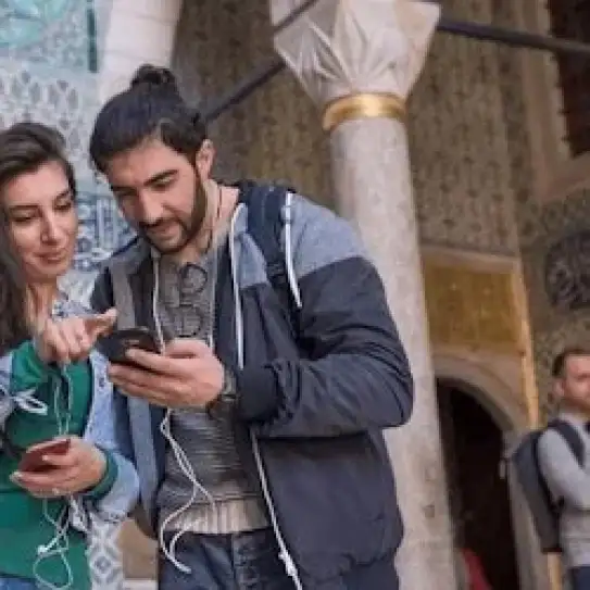 Topkapi Palace and Harem Skip the Line Ticket with Audio Guide — photo 2