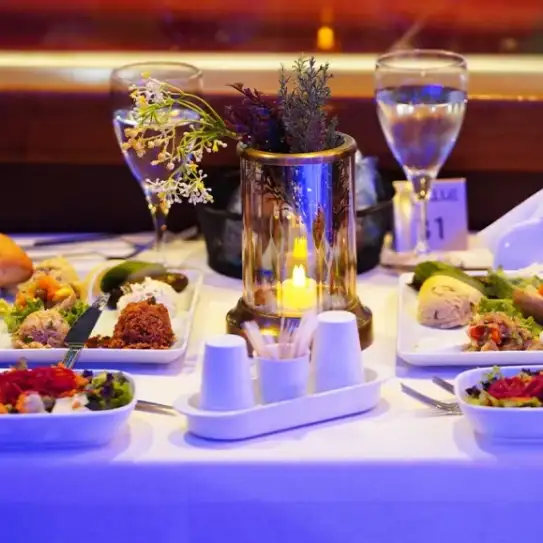 Topkapi Palace Ticket & Bosphorus Dinner Cruise Combo — photo 4
