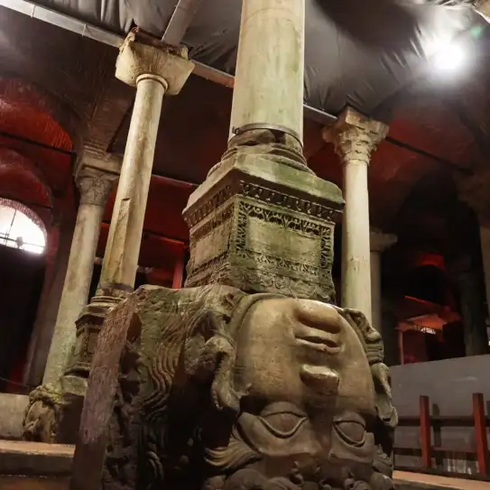 Hagia Sophia Skip the Line Combo Ticket: Basilica Cistern + Topkapi Palace — photo 2