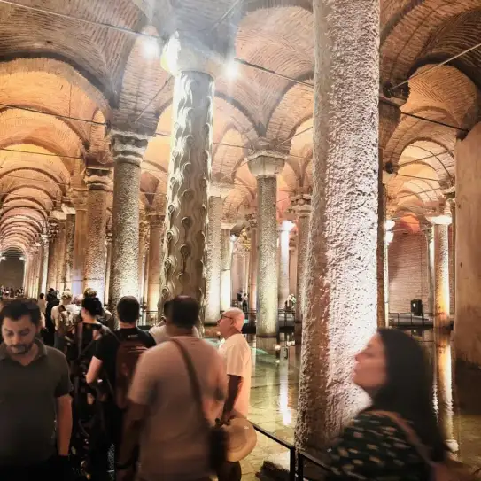 Basilica Cistern Night Entry Ticket with Audio Guide, Istanbul — photo 3