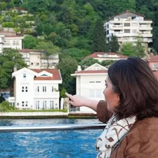 Istanbul Bosphorus Cruise & Blue Mosque Guided Tour — photo 2