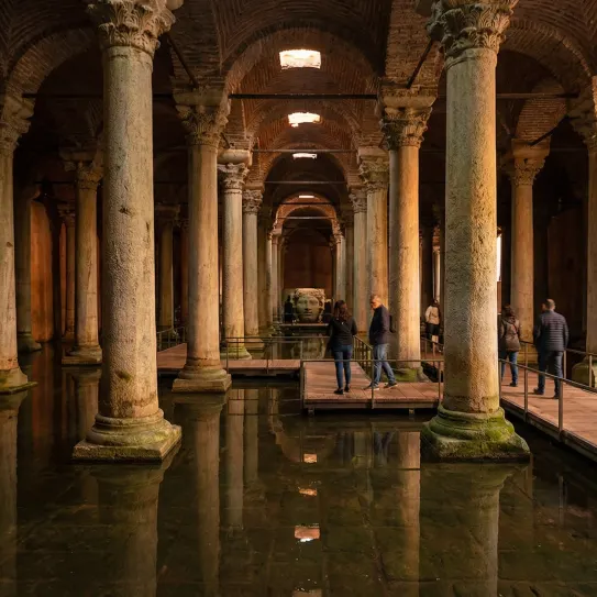 Basilica Cistern Tickets & Bosphorus Dinner Cruise with Show — photo 2